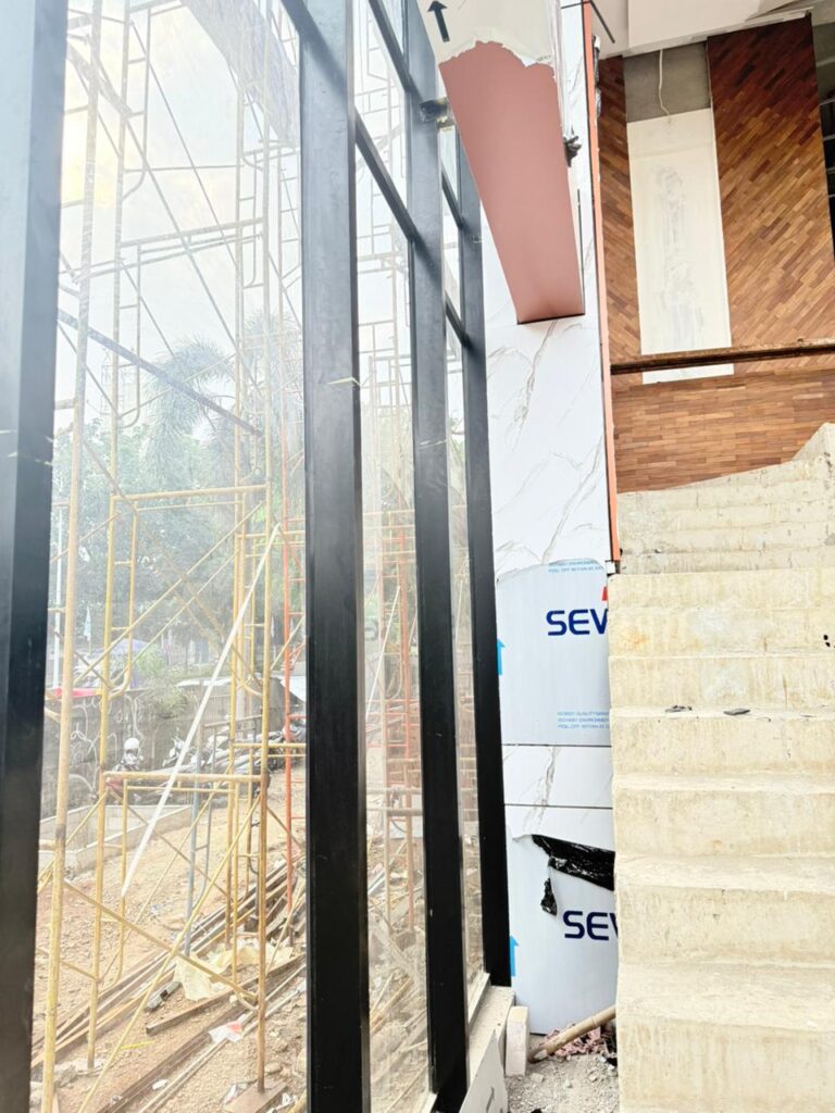 WhatsApp Image 2025 07 28 at 15.52.39 SEVENHR – Proyek Gedung Graha WS Jakarta Barat